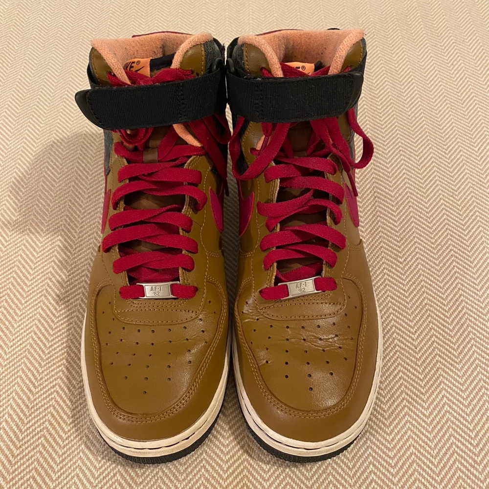 2013 Nike Air Force 1 AF1-82 Ale Brown High Tops - Picture 11 of 11